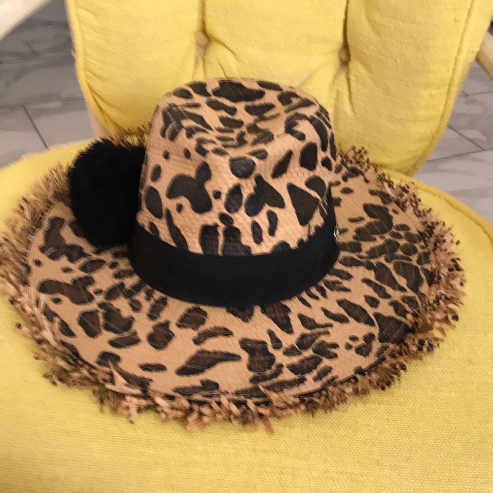 Betsey Johnson leopard hat